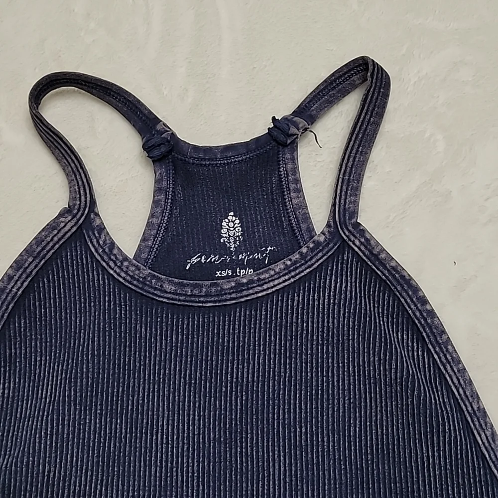 FP Movement Happiness Runs Cropped Navy Blue Tank Top X-Small